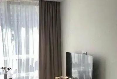 Apartament cu 2 camere decomandat în Take Ionescu