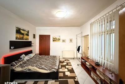 Casă cu 3 camere semidecomandat cu Canalizare în Gara de Nord - 7