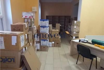 Spațiu comercial, de 120 mp, în Central - 4