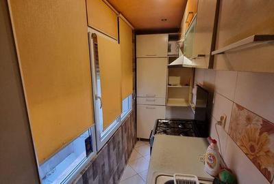 Soveja eden-apartament 4 camere decomandat etaj 1 - 9