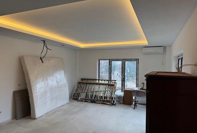 Casă cu 12 camere cu Canalizare în Ultracentral - 6