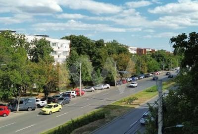 Apartament 4 camere, 1 Mai , Insula, centrala termica, langa Medicina - 4