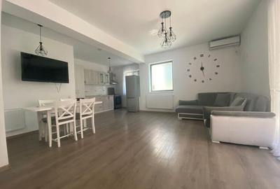 Apartament cu 3 camere semidecomandat în Unirii - 1