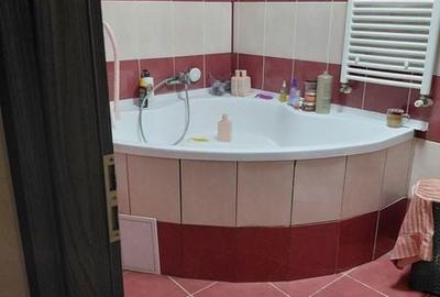 Casă cu 4 camere cu Teren 171 Mp în Progresul - 3