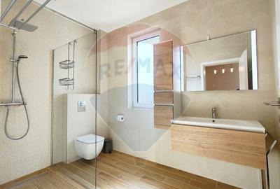 Apartament cu 2 camere decomandat, mobilat în Central - 2