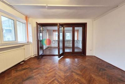 Spațiu comercial, de 115 mp, în Romană - 1