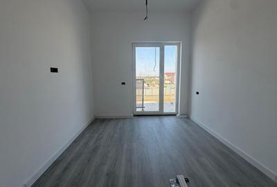 Apartament cu 3 camere decomandat în Urseni - 5