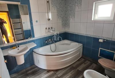 Service Auto/Spatiu Productie 300 Mp+ Apartament, Str Podeni, Unirii - 8