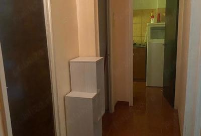 Garsonieră decomandată în Militari - 2