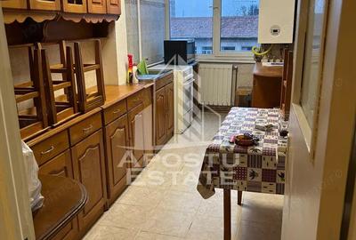 Apartament 3 camere, decomandat, centrala proprie, Zona Dacia. - 1