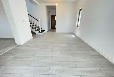 Duplex despartit prin spatiu tehnic - 4