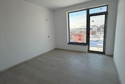 Casă cu 6 camere cu Teren 340 Mp în Prelungirea Ghencea - 11