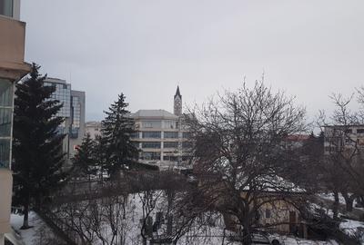 Apartament doua camere, etaj 3, mobilat si utilat, CT, langa biserica Precista - 17