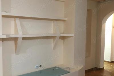 Apartament cu 2 camere decomandat în Malu Roșu - 1