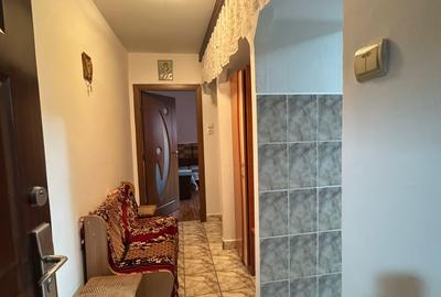 VANZARE APARTAMENT 2 CAMERE DECOMANDAT-PLOIESTI VEST-COMISION 0% - 6