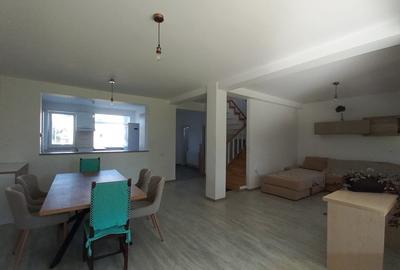 Duplex cu 4 camere cu Canalizare în Aviației - 4