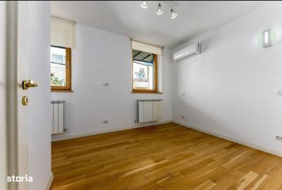 Spațiu comercial, de 188 mp, în Foișorul de Foc - 2
