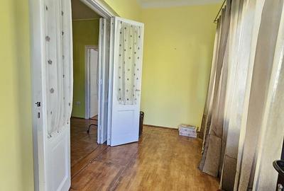 Casă cu 5 camere cu Teren 500 Mp în Central - 7