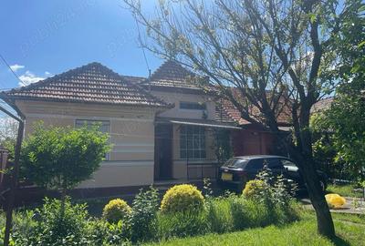 Casă cu 3 camere cu Teren 277 Mp în Sărmașu - 5