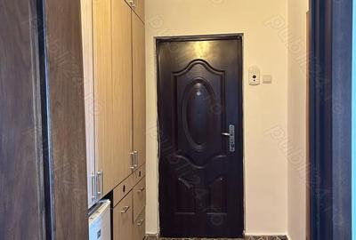 Garsonieră decomandată în Broșteni - 5