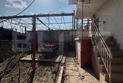 Casă cu 6 camere cu Teren 300 Mp în Central - 3