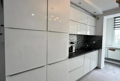 Apartament cu 2 camere decomandat în Ultracentral - 2