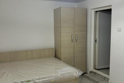 Garsonieră semidecomandată în Central - 1
