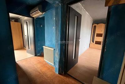 Lugoj, Apartament 3 Cam. 84 Mp. Micro 4, Acoperis Nou - 2