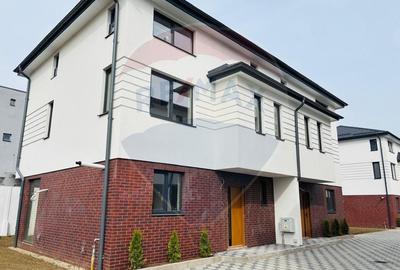 Duplex cu 4 camere cu Canalizare în Ferme - 4