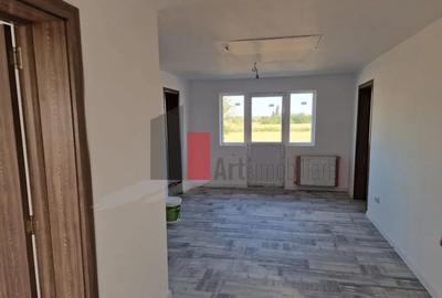 Casă cu 5 camere cu Canalizare în Central - 8