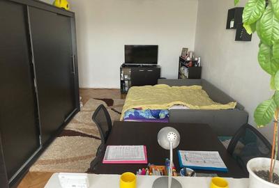 Apartament cu 2 camere decomandat în Central - 4