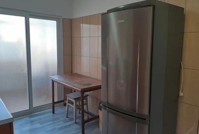 Apartament cu 2 camere decomandat în Școlilor - 12