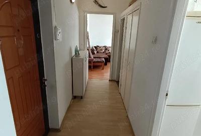 Apartament cu 2 camere decomandat în Central - 4
