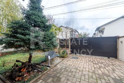 Casă individuală cu 8 camere cu Canalizare în Militari - 20