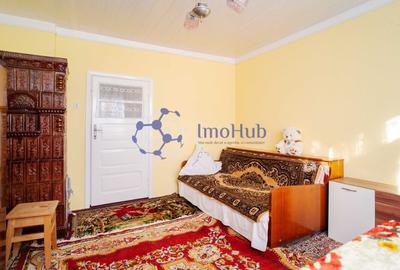 Teren de 2200 mp si casa in sat Voinesti, langa biserica - 10