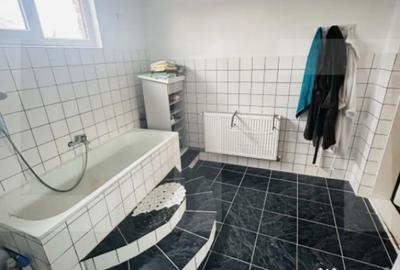 Apartament cu 4 camere decomandat în Grădiște - 6