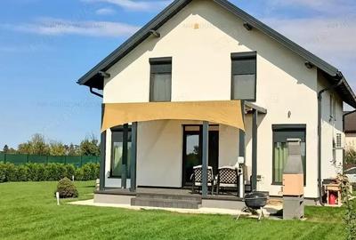 Vila cocheta 4 camere cu teren Peris - 1