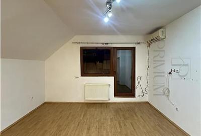 GIROC - 3 Camere - Zona excelenta - Etajul 2 - Parcare privata GIROC - 3 Camere - Zona excelenta - Etajul 2 - Parcare privata - 2