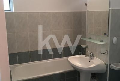 Apartament cu 3 camere in Racadau - 12