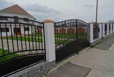 Casă cu 4 camere decomandat în Central - 6
