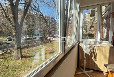 Apartament cu 3 camere decomandat în Decebal - 2