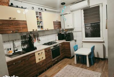 Apartament cu 2 camere decomandat în Libertății - 2