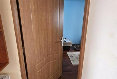 Apartament cu 2 camere semidecomandat, mobilat în Florilor - 5