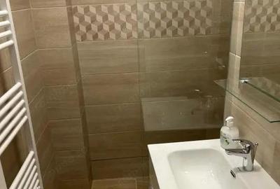 Apartament cu 2 camere decomandat în Central - 1