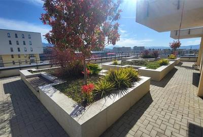 Apartament cu 2 camere decomandat în Tractorul - 3