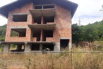 Baia Sprie, casa in constructie - 3