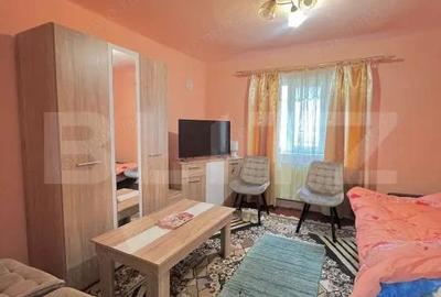 Casă cu 3 camere cu Teren 373 Mp în Central - 8