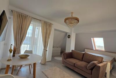 Studio de închiriat – Mansardă • Mobilat • Utilat • Prima închiriere - 4