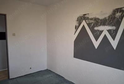 Apartament cu 3 camere decomandat în Aradului - 5