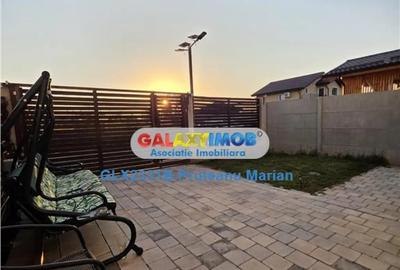 Casă cu 5 camere cu Teren 220 Mp în Domnești